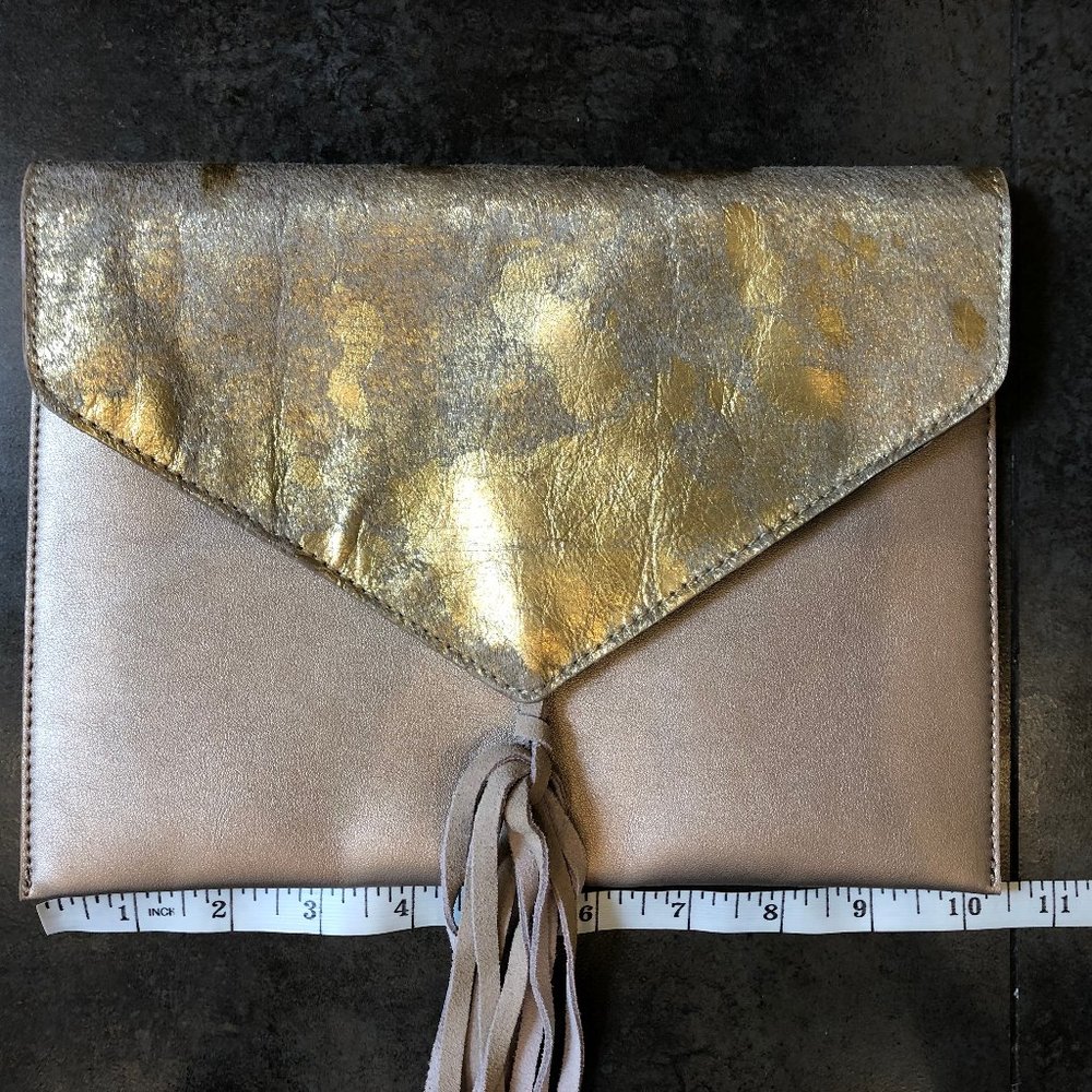 ๐๏ธโจ 3 for $20 Closet Sale โจ๐๏ธ Envelope purse NWOT - Picture 6 of 7